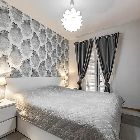 Apartament Orlando Astalavista *