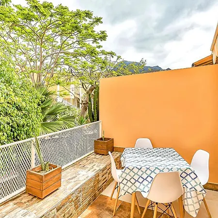 Apartament Orlando Astalavista *